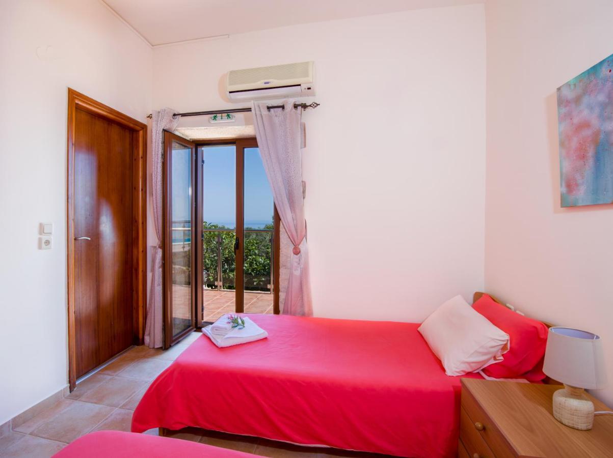 Villa Kourouni Stalos Ngoại thất bức ảnh